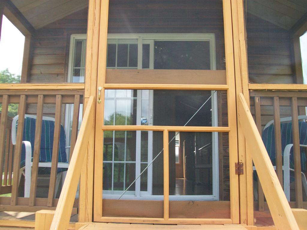 Plymouth Rock Camping Resort Rustic Cabin Elkhart Lake 外观 照片